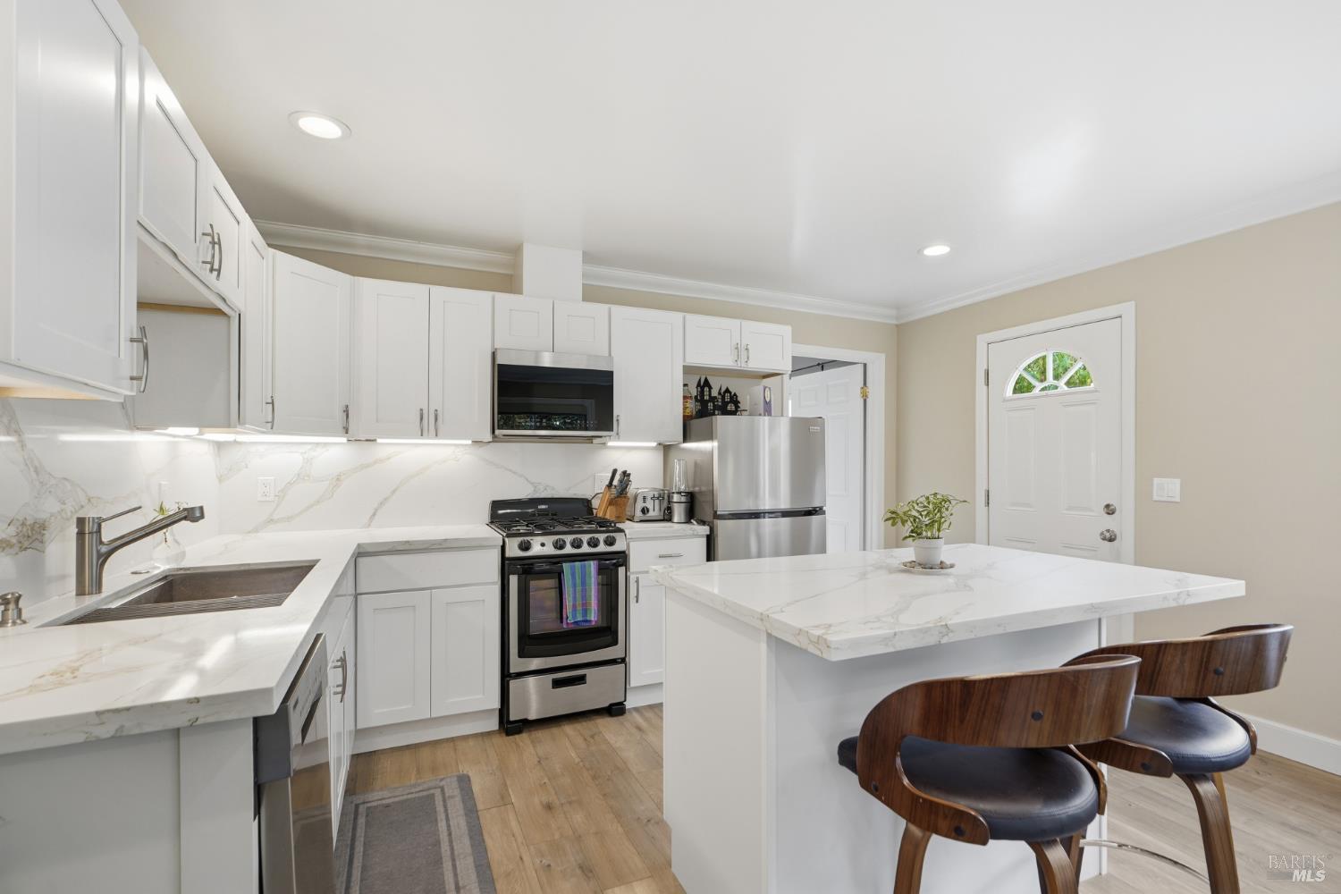 Detail Gallery Image 24 of 40 For 26 Brassie Ct, Novato,  CA 94949 - 5 Beds | 3/1 Baths