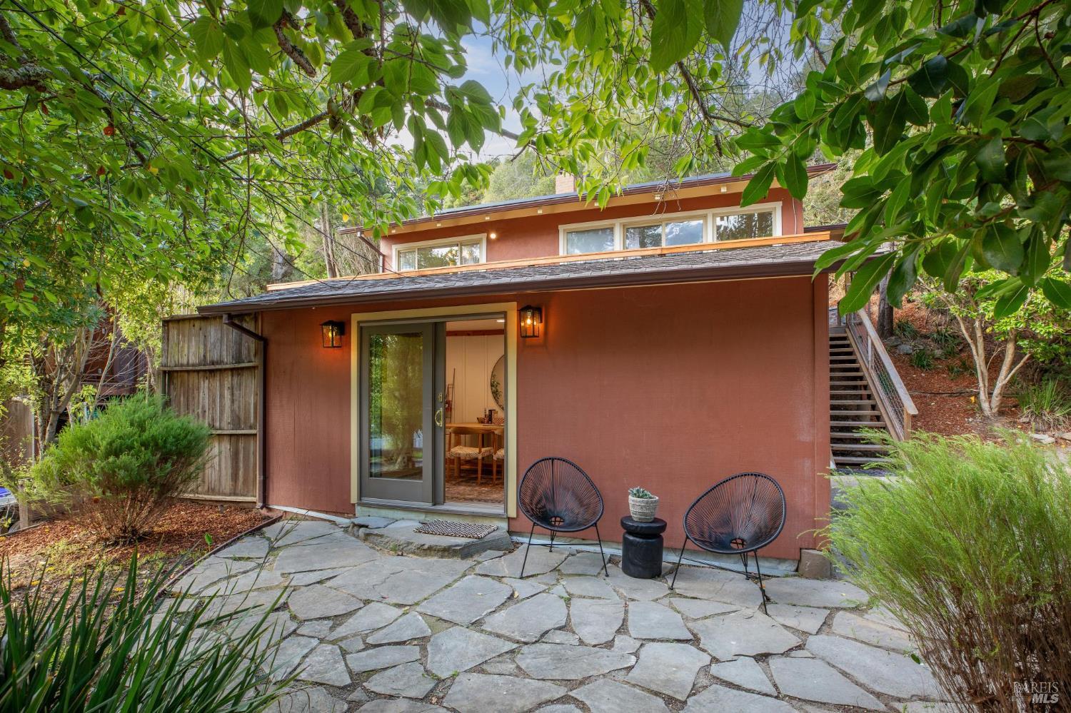 Detail Gallery Image 47 of 62 For 362 Pine Hill Rd, Mill Valley,  CA 94941 - 3 Beds | 2 Baths