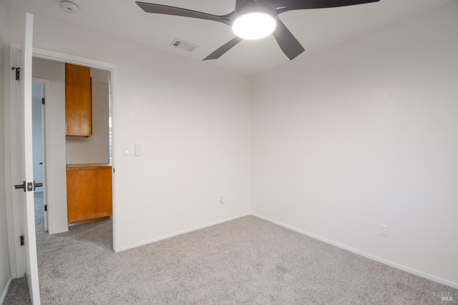 Detail Gallery Image 23 of 38 For 1314 Lois Ln, Suisun City,  CA 94585 - 4 Beds | 2 Baths