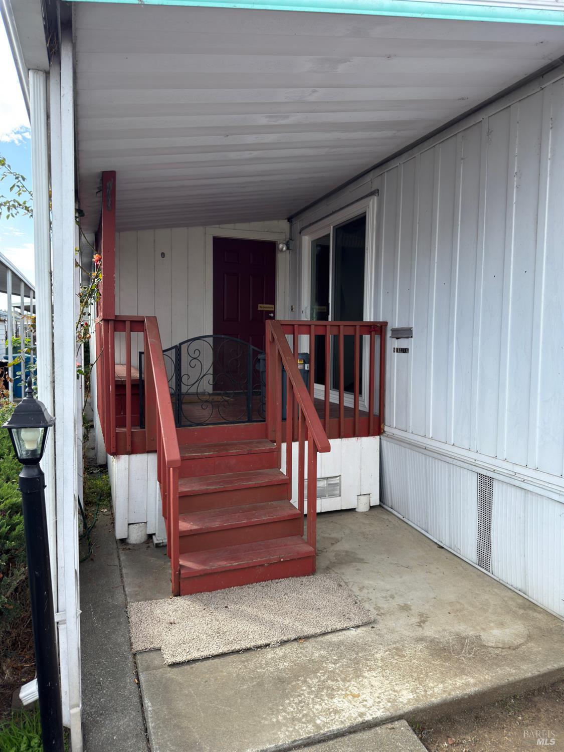 Detail Gallery Image 2 of 24 For 76 Heliotrope St, Vallejo,  CA 94589 - 2 Beds | 2 Baths