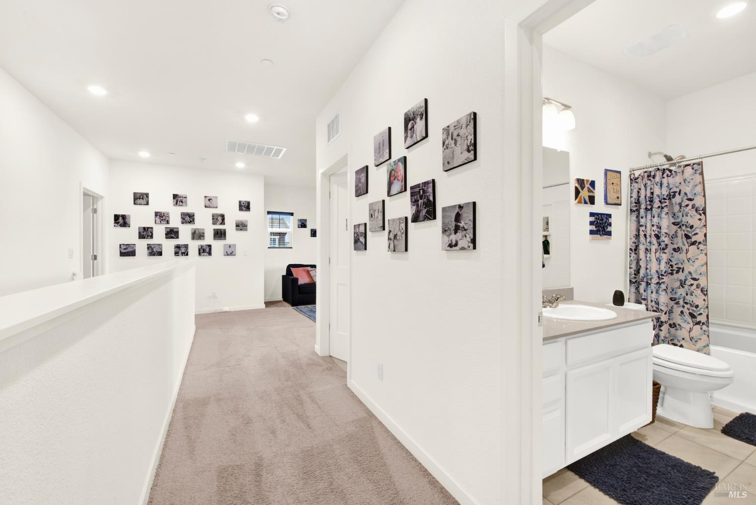 Detail Gallery Image 19 of 46 For 1100 Davidson Ct, Dixon,  CA 95620 - 4 Beds | 3 Baths