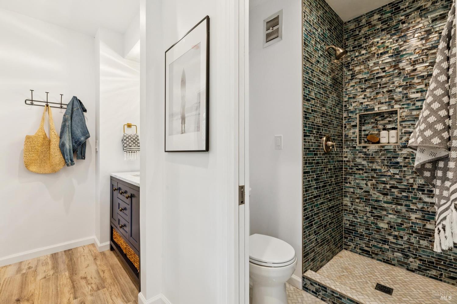 Detail Gallery Image 56 of 62 For 362 Pine Hill Rd, Mill Valley,  CA 94941 - 3 Beds | 2 Baths