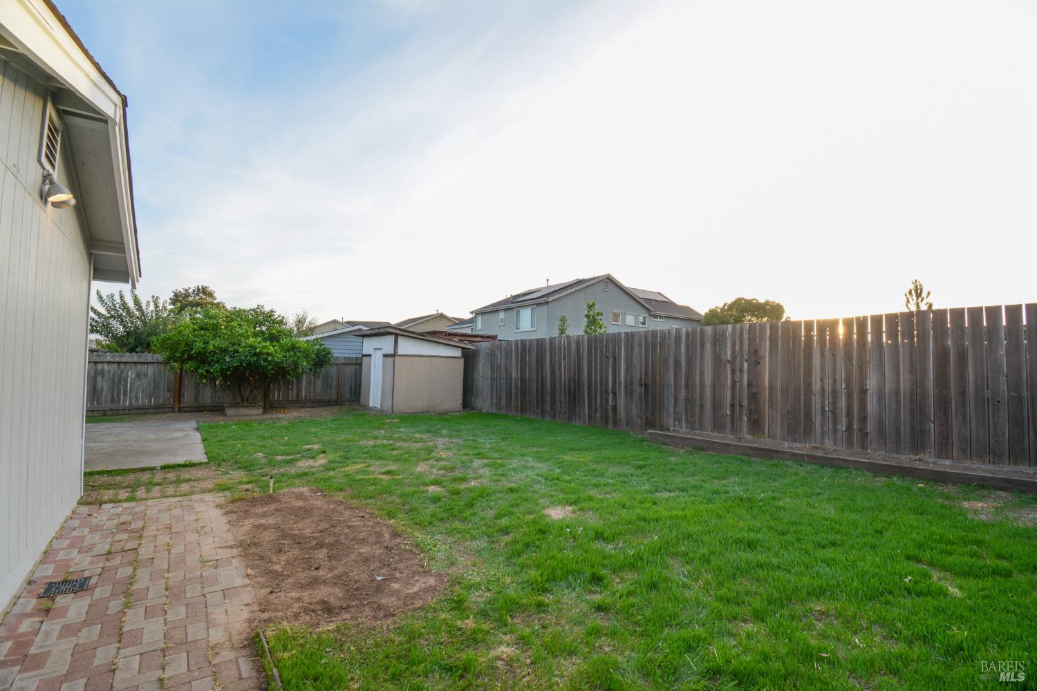 Detail Gallery Image 37 of 38 For 1314 Lois Ln, Suisun City,  CA 94585 - 4 Beds | 2 Baths