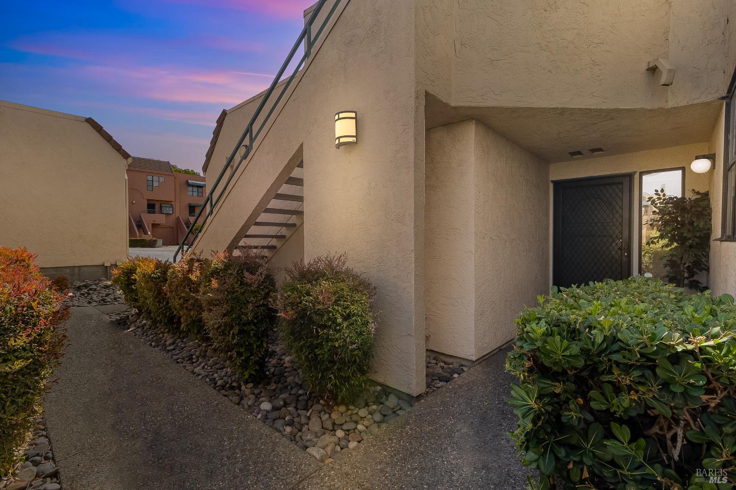 Detail Gallery Image 55 of 56 For 171 Nantucket Ln, Vallejo,  CA 94590 - 1 Beds | 1 Baths