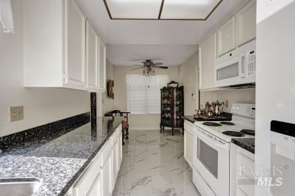 Detail Gallery Image 15 of 28 For 2825 Sundown Cir, Fairfield,  CA 94533 - 2 Beds | 2 Baths