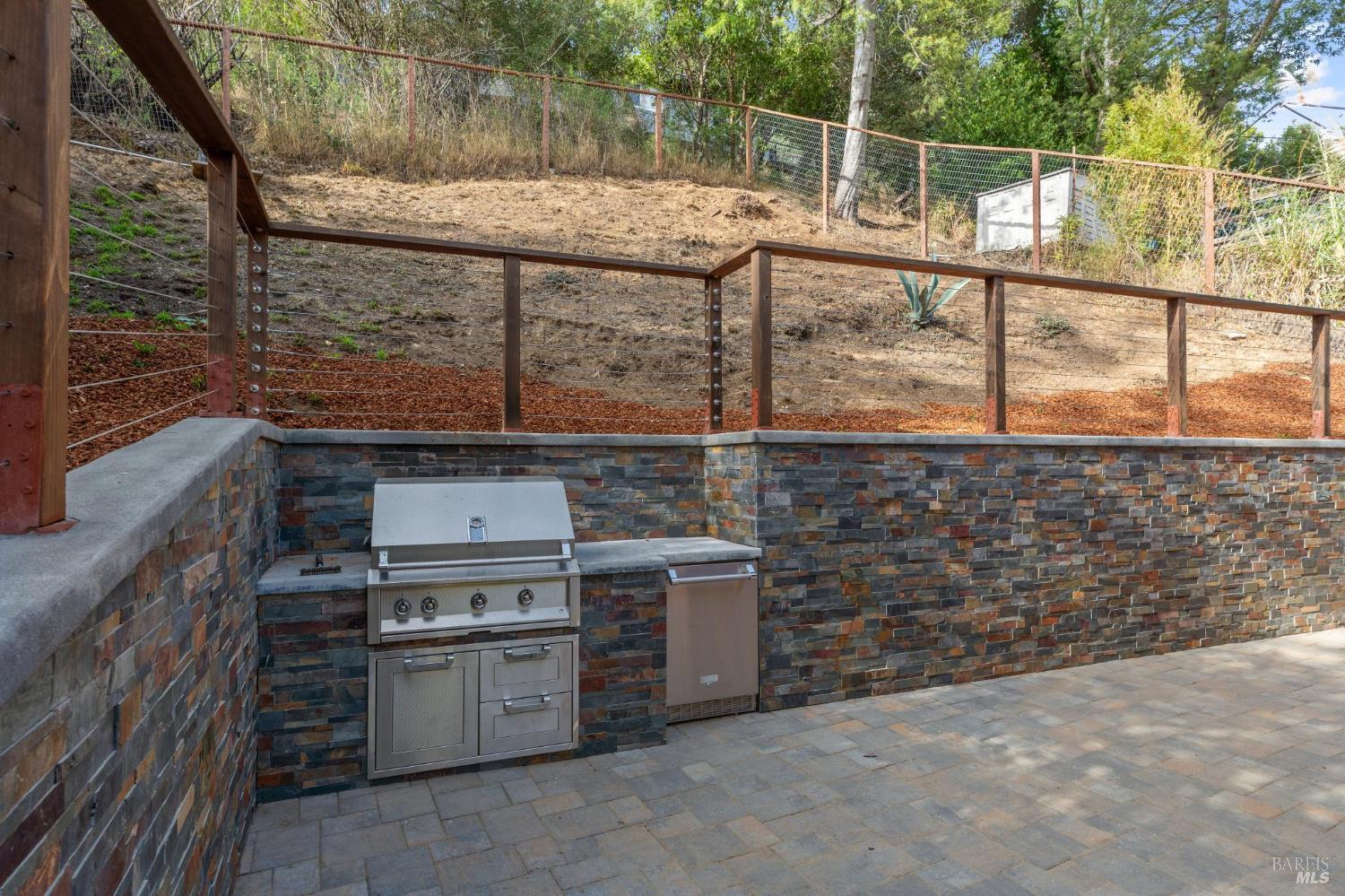 Detail Gallery Image 45 of 62 For 362 Pine Hill Rd, Mill Valley,  CA 94941 - 3 Beds | 2 Baths