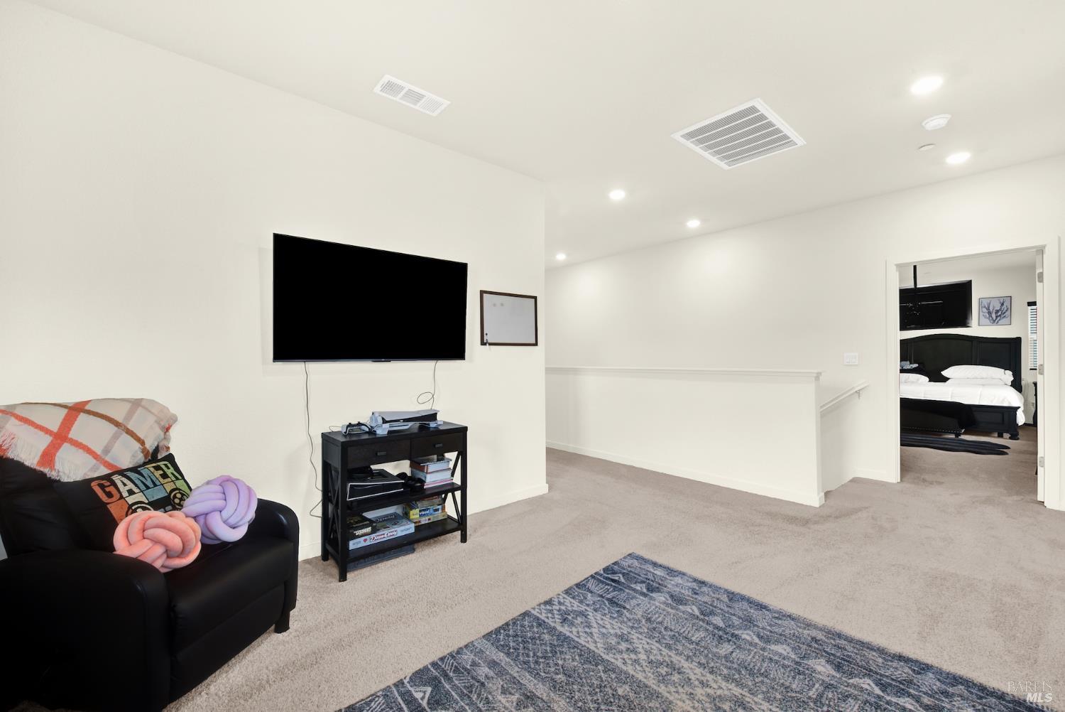 Detail Gallery Image 23 of 46 For 1100 Davidson Ct, Dixon,  CA 95620 - 4 Beds | 3 Baths