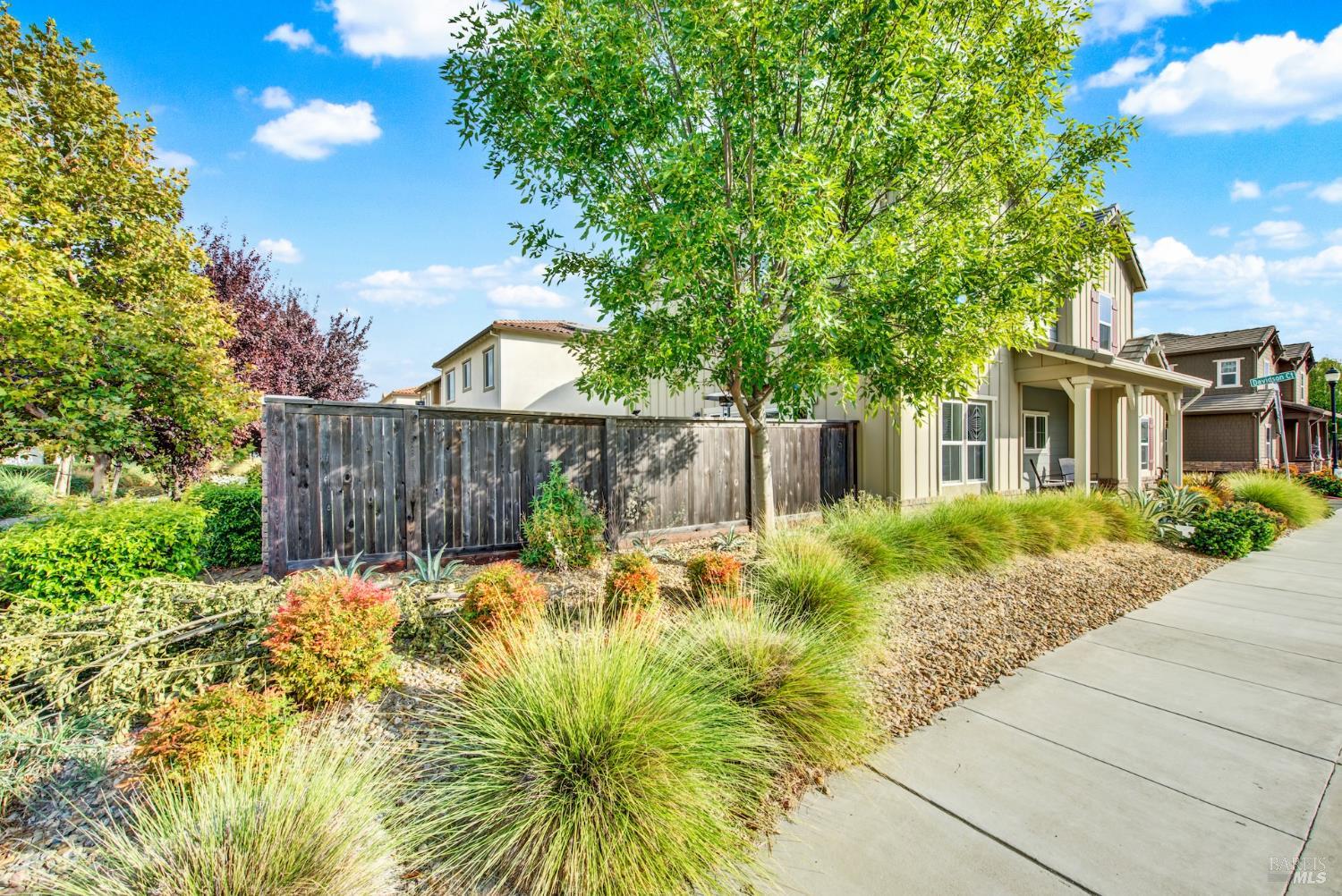 Detail Gallery Image 39 of 46 For 1100 Davidson Ct, Dixon,  CA 95620 - 4 Beds | 3 Baths