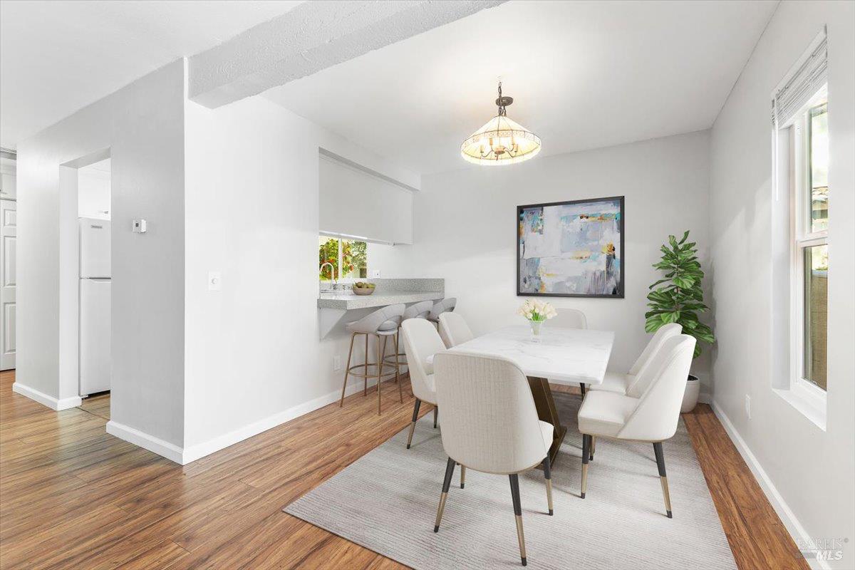 Detail Gallery Image 10 of 32 For 802 Adobe Dr, Santa Rosa,  CA 95404 - 2 Beds | 2 Baths