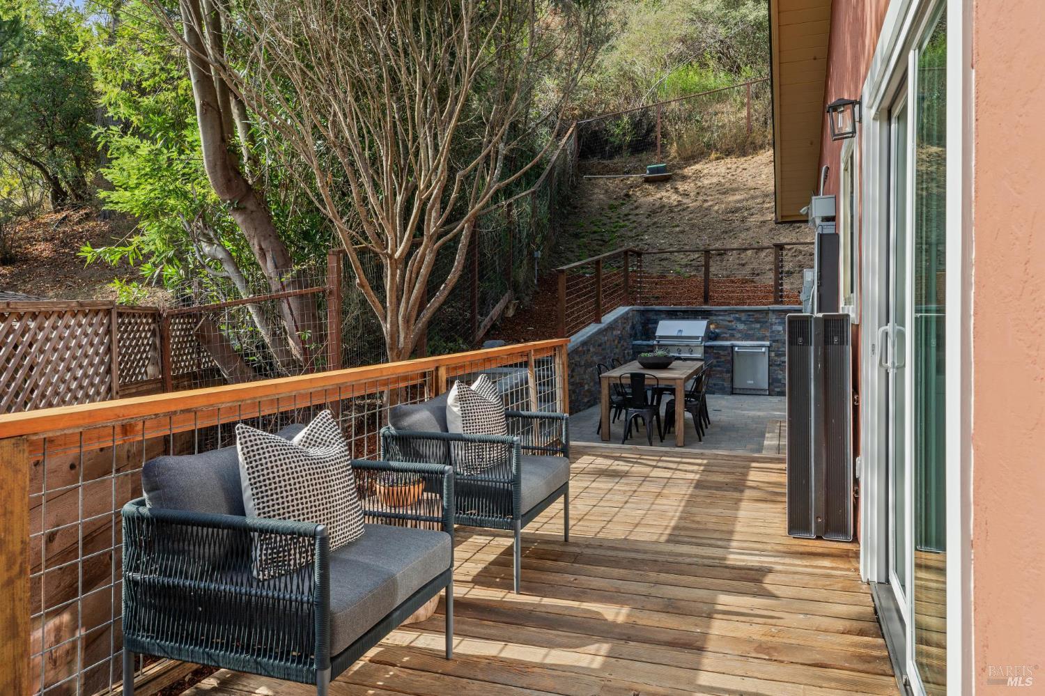 Detail Gallery Image 39 of 62 For 362 Pine Hill Rd, Mill Valley,  CA 94941 - 3 Beds | 2 Baths