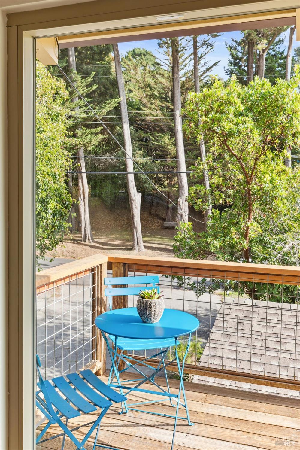 Detail Gallery Image 11 of 62 For 362 Pine Hill Rd, Mill Valley,  CA 94941 - 3 Beds | 2 Baths