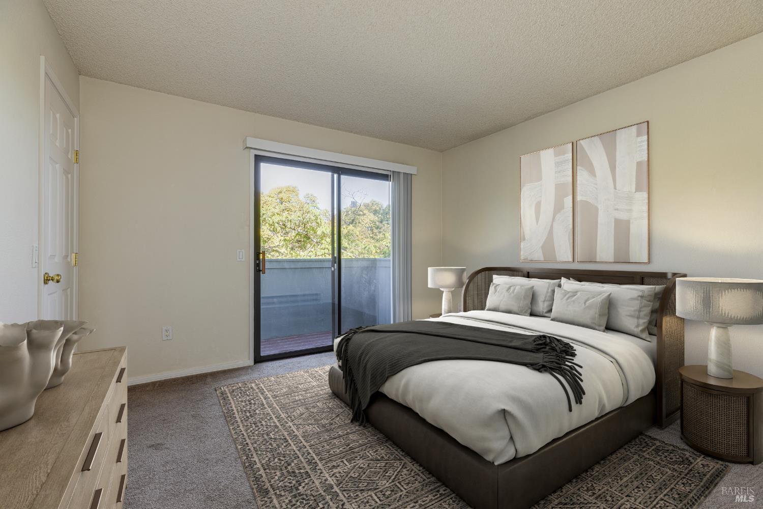Detail Gallery Image 18 of 46 For 219 College View Dr, Rohnert Park,  CA 94928 - 3 Beds | 1/1 Baths