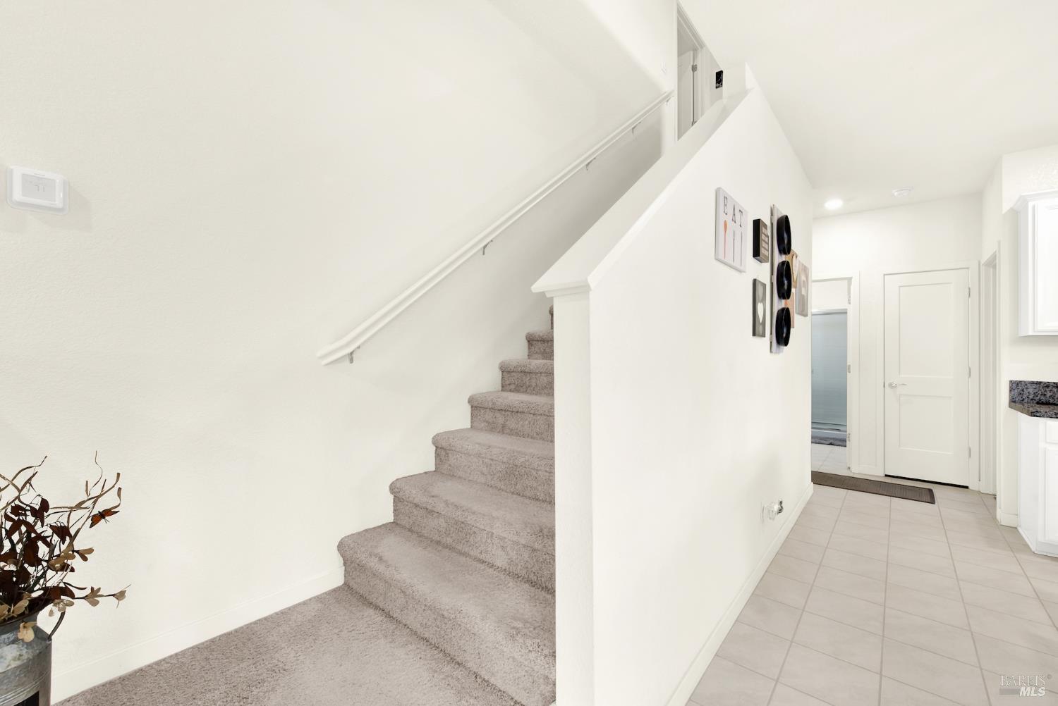 Detail Gallery Image 16 of 46 For 1100 Davidson Ct, Dixon,  CA 95620 - 4 Beds | 3 Baths