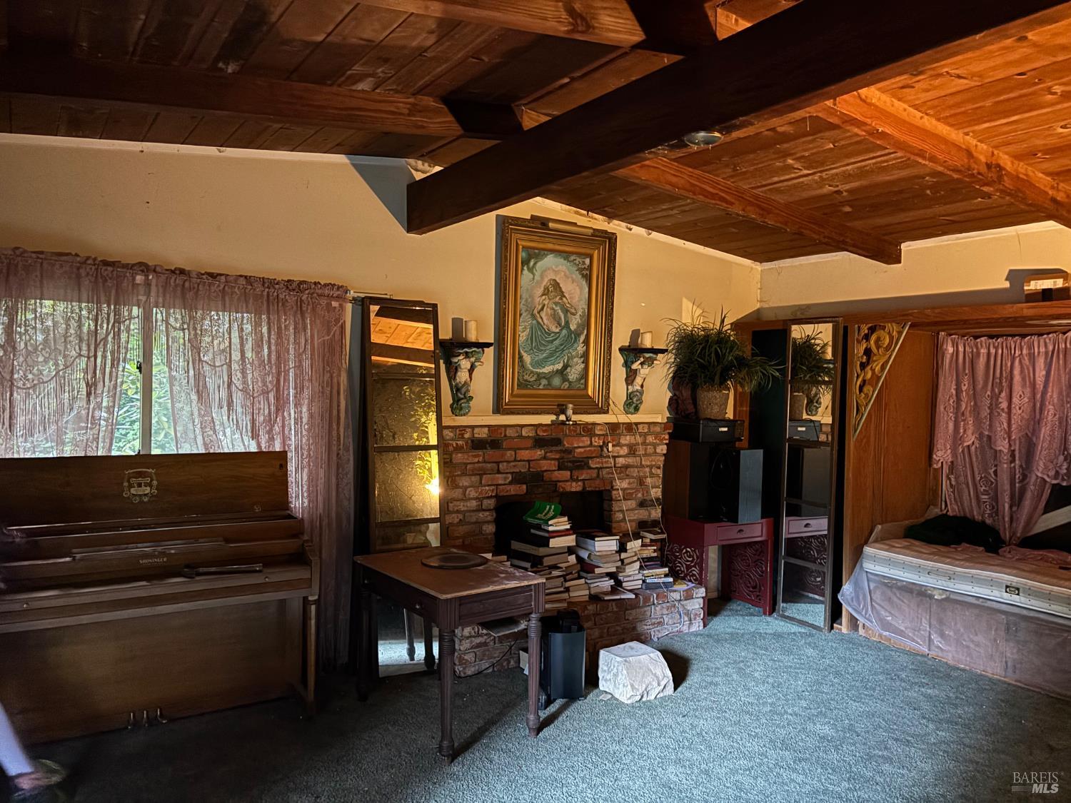 Detail Gallery Image 39 of 77 For 11 Huckleberry Hts, Cazadero,  CA 95421 - 2 Beds | 3 Baths