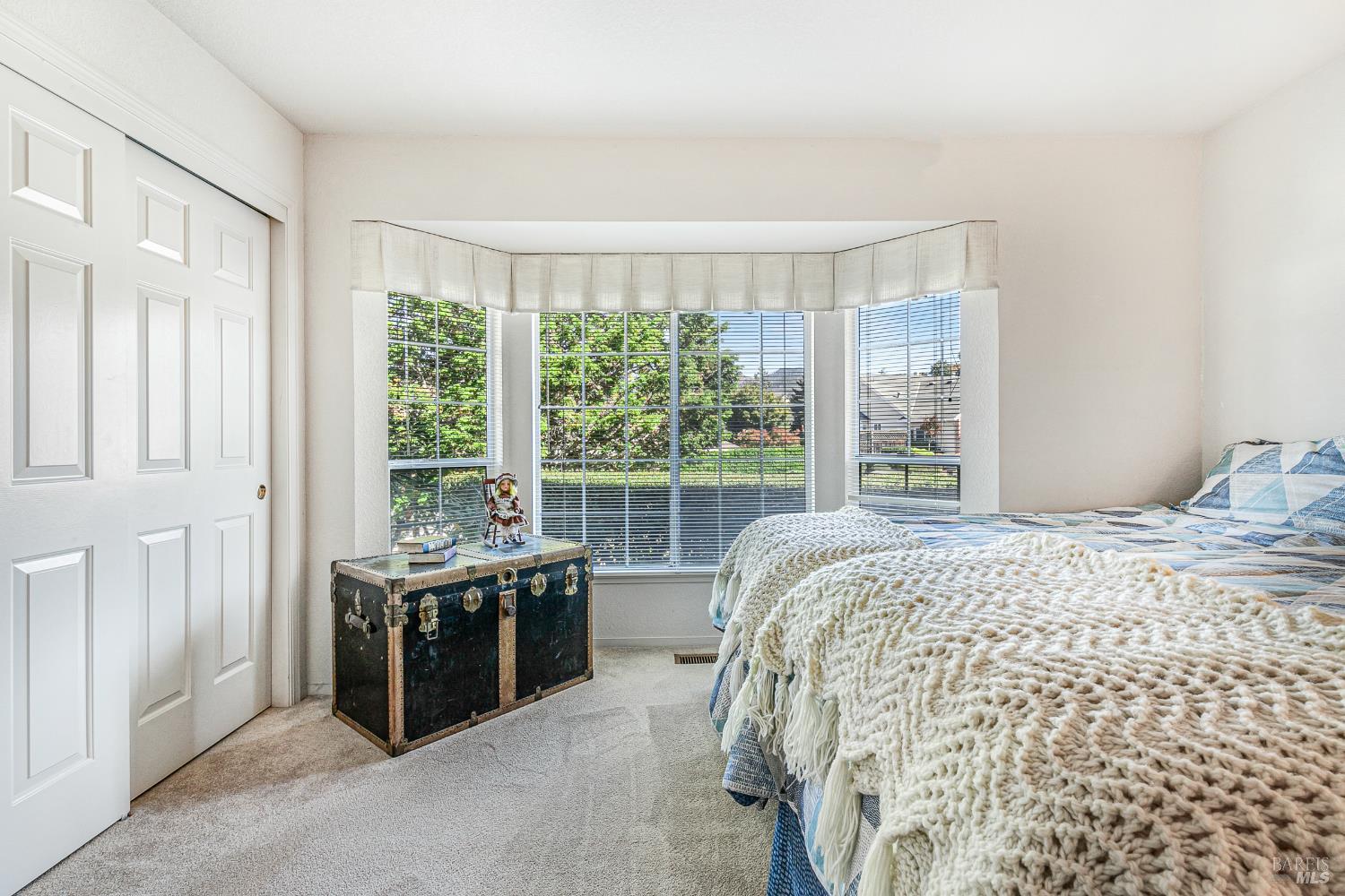 Detail Gallery Image 39 of 56 For 240 Silver Creek Cir, Santa Rosa,  CA 95409 - 3 Beds | 2 Baths