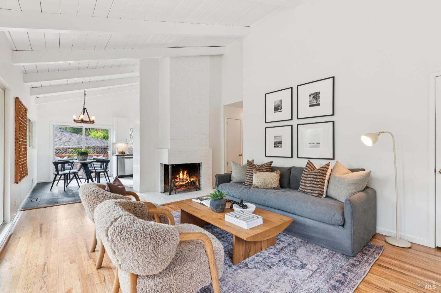 Detail Gallery Image 4 of 62 For 362 Pine Hill Rd, Mill Valley,  CA 94941 - 3 Beds | 2 Baths