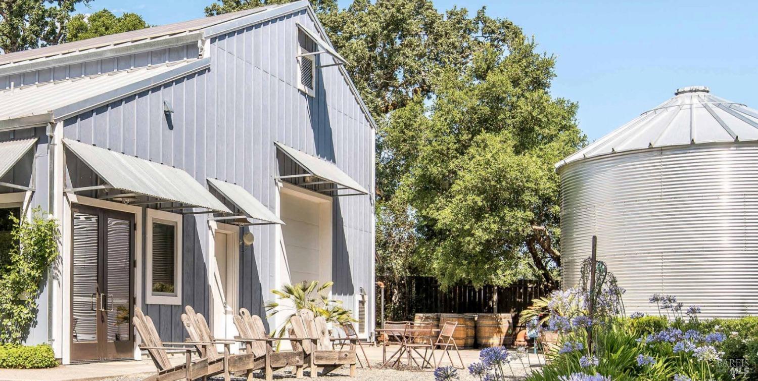 Detail Gallery Image 16 of 39 For 5566 Highway 128 Unkn, Geyserville,  CA 95441 - 3 Beds | 2 Baths