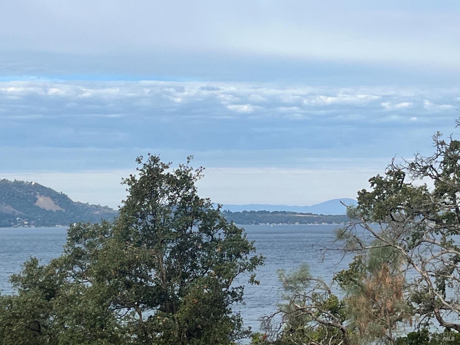 Detail Gallery Image 2 of 6 For 11478 Lakeshore Dr, Clearlake,  CA 95422 - – Beds | – Baths