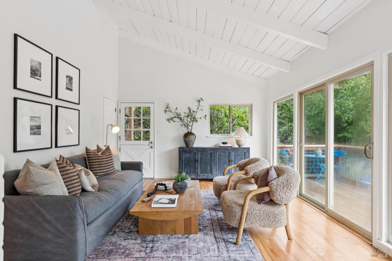 Detail Gallery Image 8 of 62 For 362 Pine Hill Rd, Mill Valley,  CA 94941 - 3 Beds | 2 Baths