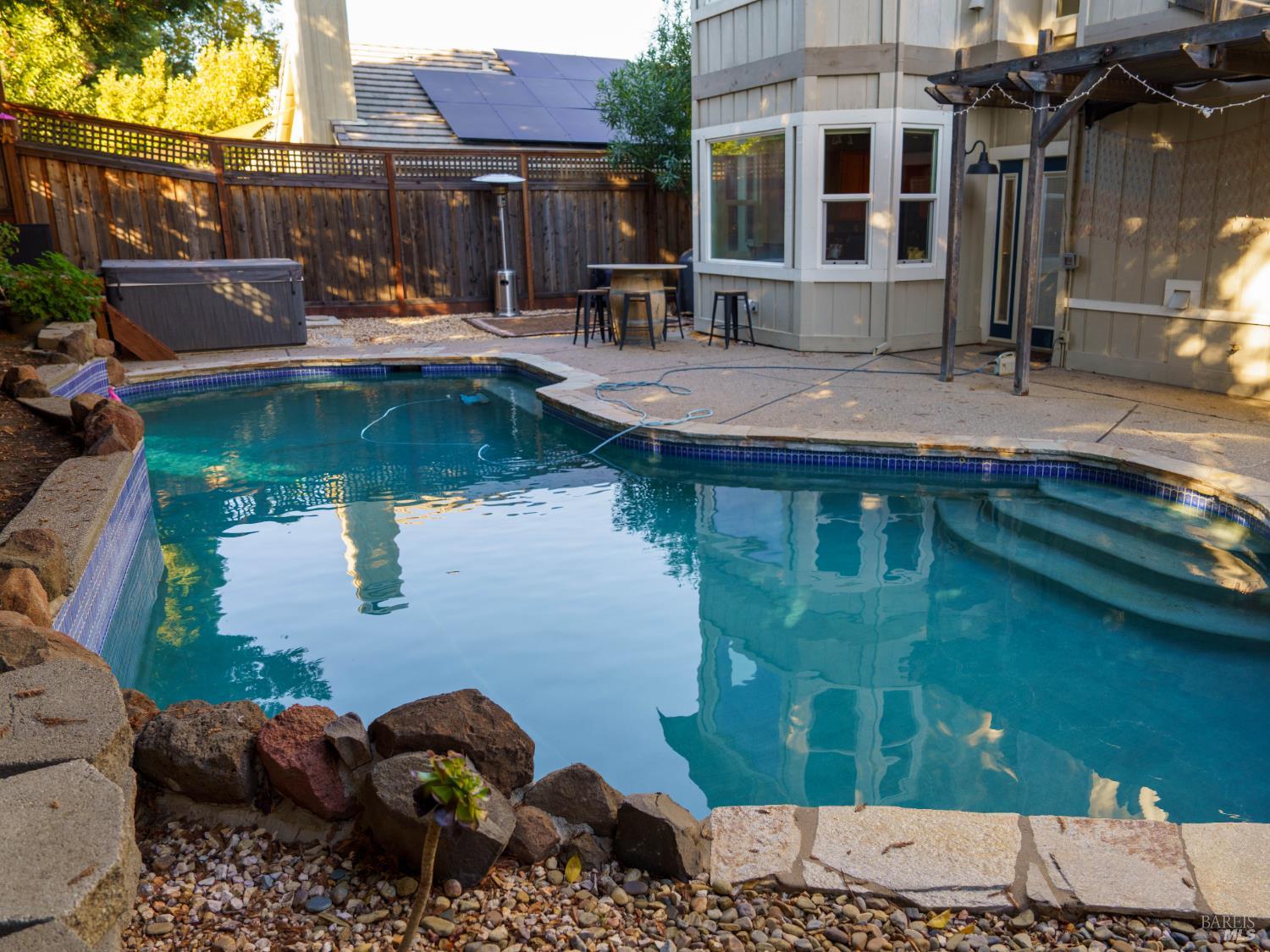 Detail Gallery Image 24 of 26 For 642 White Oak Ln, Vacaville,  CA 95687 - 4 Beds | 2/1 Baths