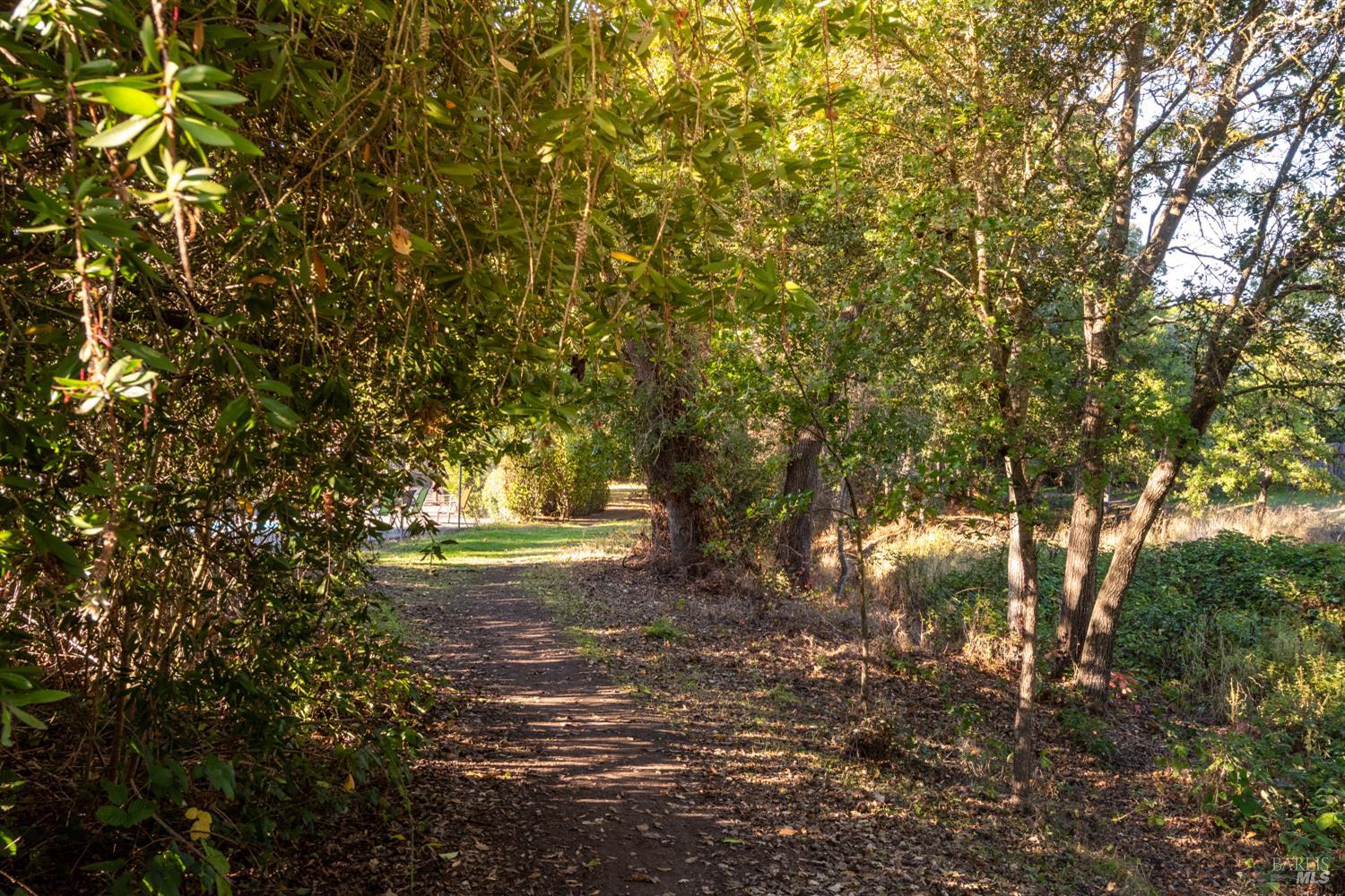 Detail Gallery Image 34 of 35 For 4127 Siskiyou Ave, Santa Rosa,  CA 95405 - 3 Beds | 2 Baths