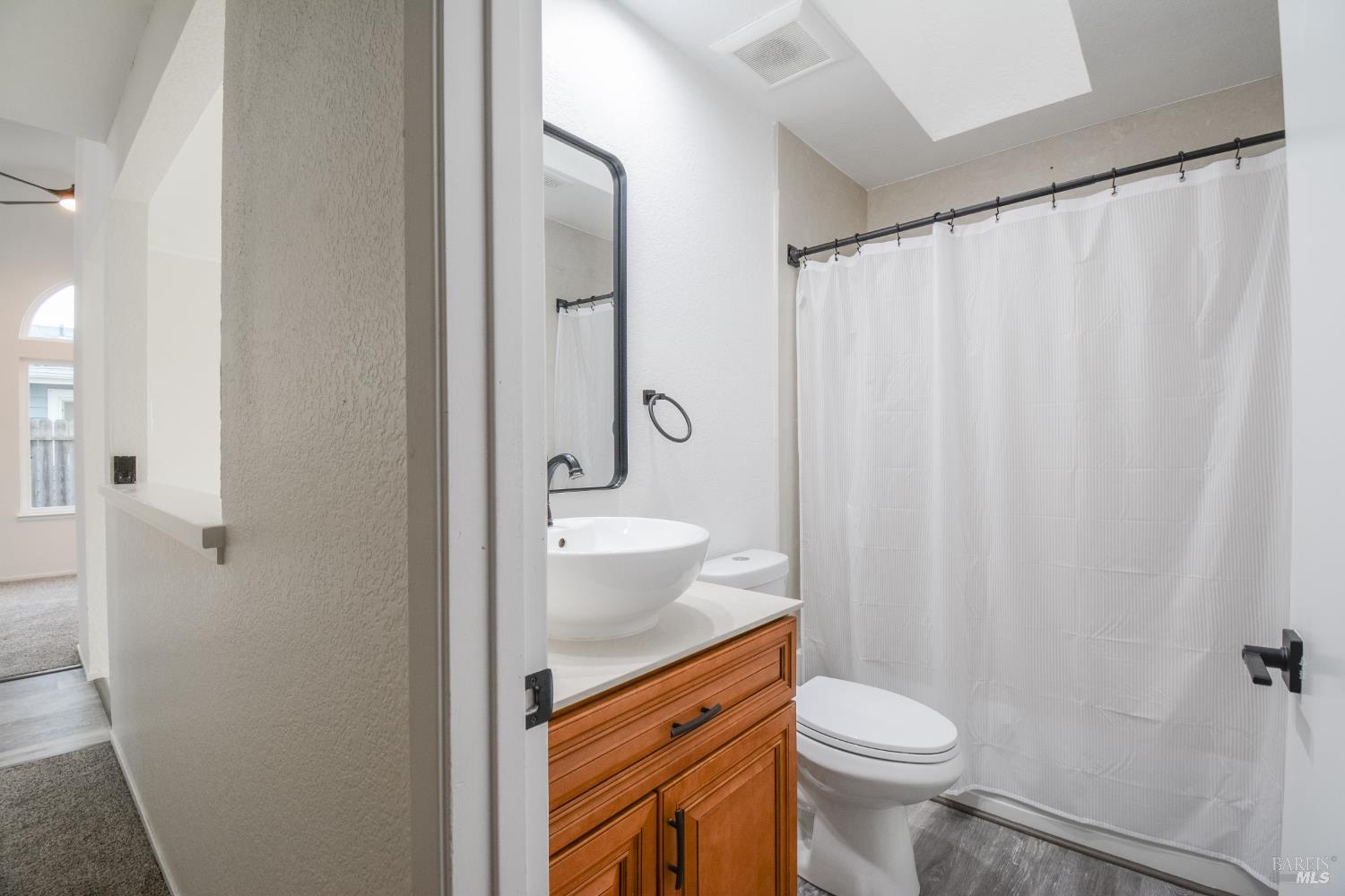 Detail Gallery Image 15 of 38 For 1314 Lois Ln, Suisun City,  CA 94585 - 4 Beds | 2 Baths