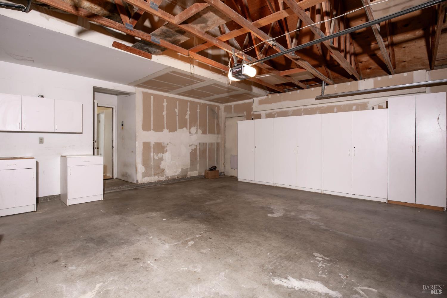 Detail Gallery Image 20 of 20 For 44609 Grove Ln, Lancaster,  CA 93534 - 3 Beds | 2 Baths