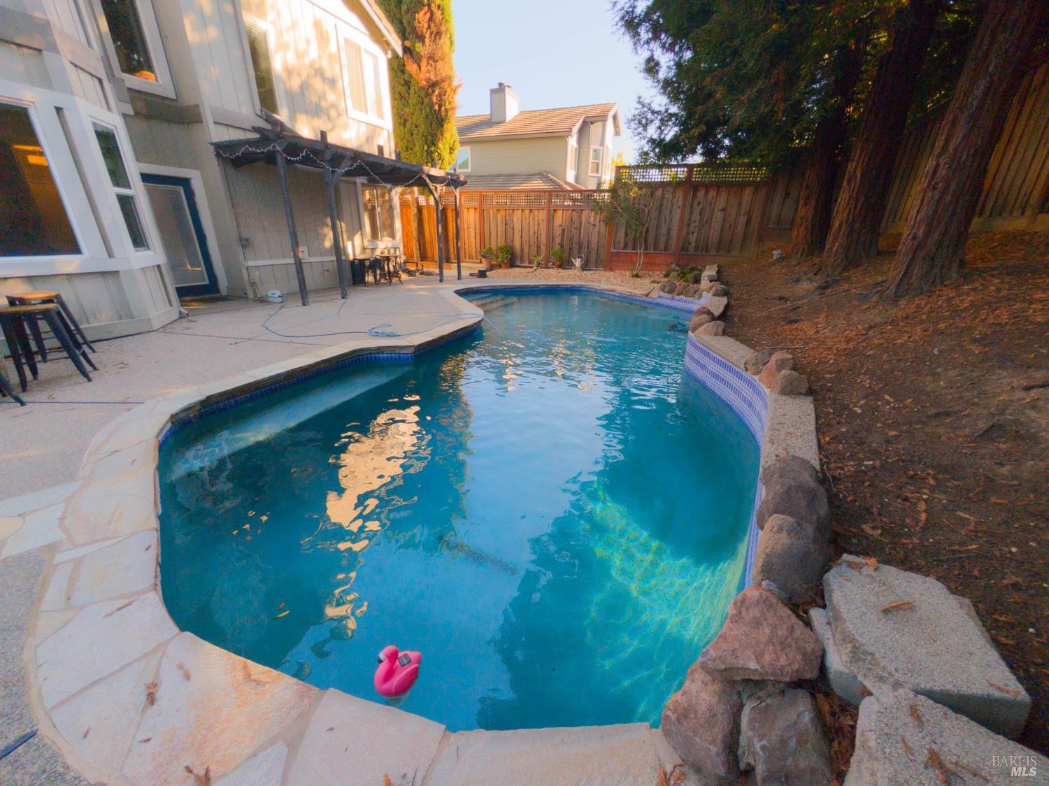 Detail Gallery Image 25 of 26 For 642 White Oak Ln, Vacaville,  CA 95687 - 4 Beds | 2/1 Baths