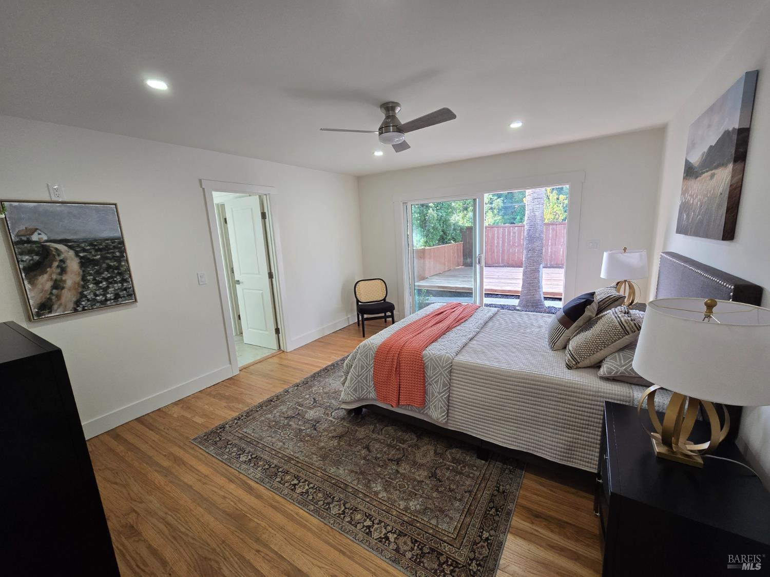 Detail Gallery Image 18 of 31 For 19 Unionstone Dr, San Rafael,  CA 94903 - 3 Beds | 2 Baths