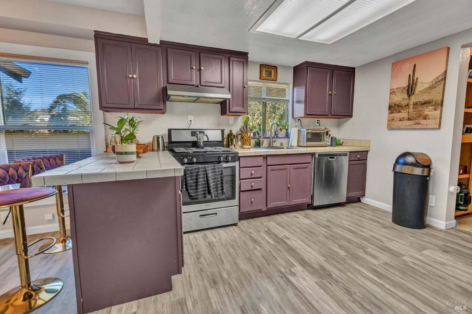 Detail Gallery Image 6 of 28 For 104 Baxter St, Vallejo,  CA 94590 - 2 Beds | 1 Baths