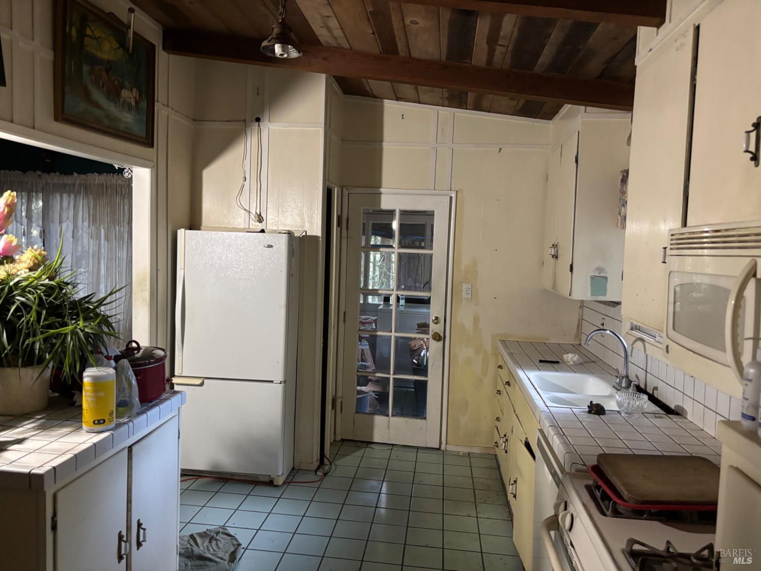 Detail Gallery Image 45 of 77 For 11 Huckleberry Hts, Cazadero,  CA 95421 - 2 Beds | 3 Baths