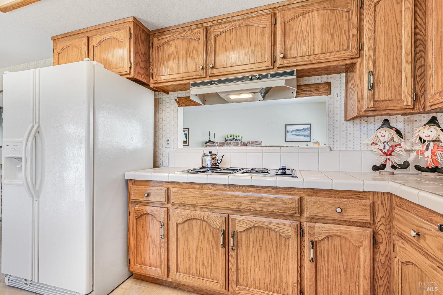 Detail Gallery Image 20 of 56 For 240 Silver Creek Cir, Santa Rosa,  CA 95409 - 3 Beds | 2 Baths