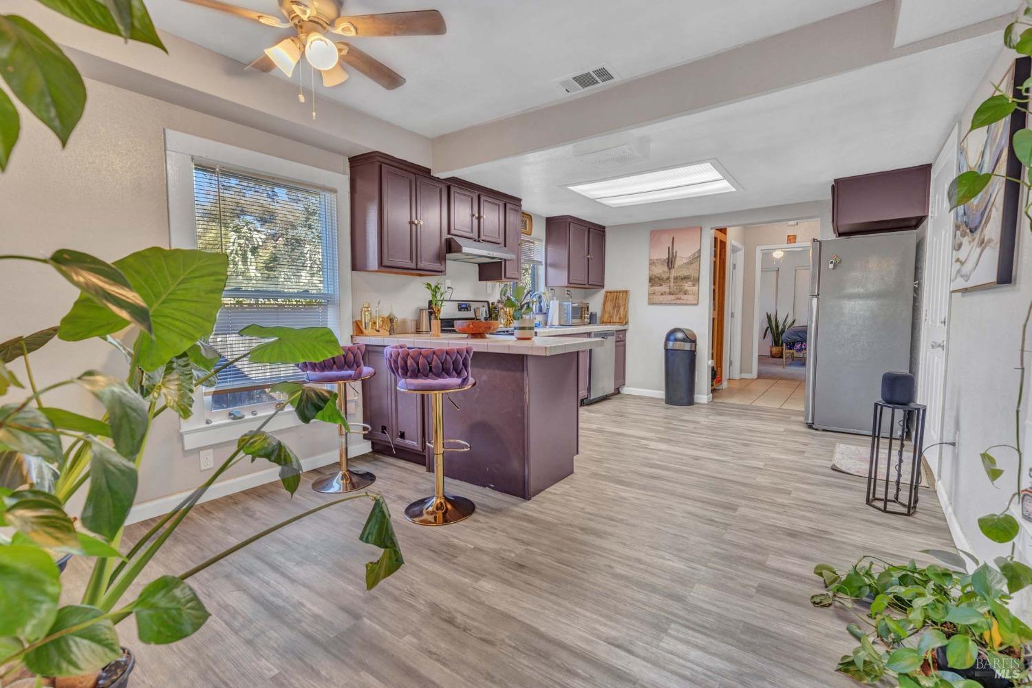 Detail Gallery Image 4 of 28 For 104 Baxter St, Vallejo,  CA 94590 - 2 Beds | 1 Baths