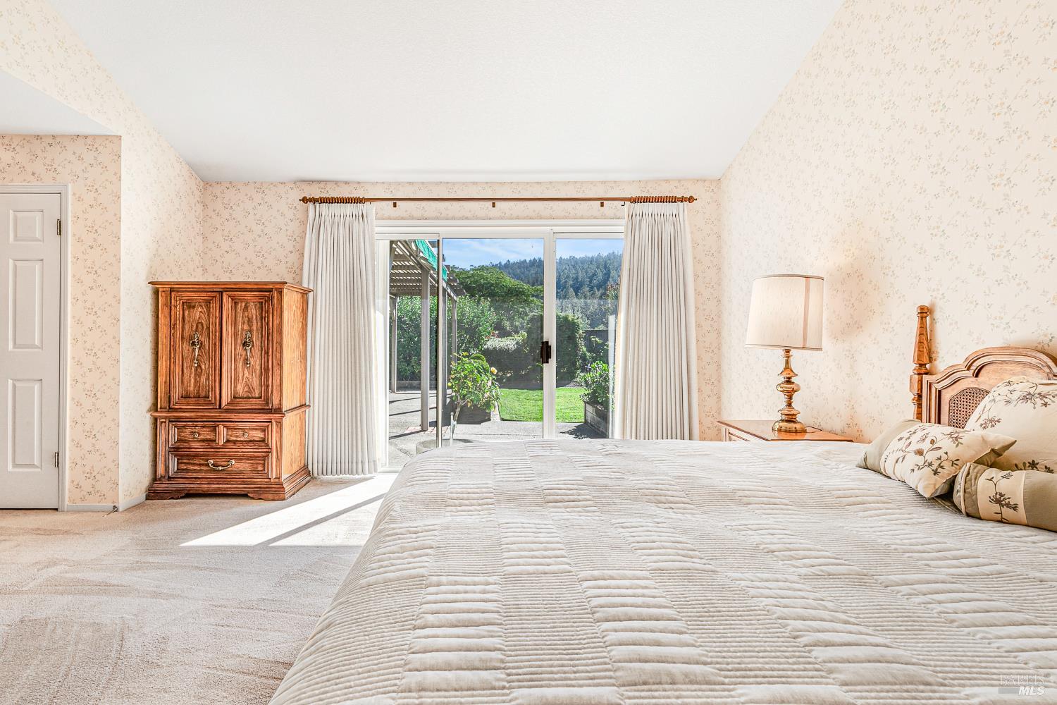 Detail Gallery Image 24 of 56 For 240 Silver Creek Cir, Santa Rosa,  CA 95409 - 3 Beds | 2 Baths