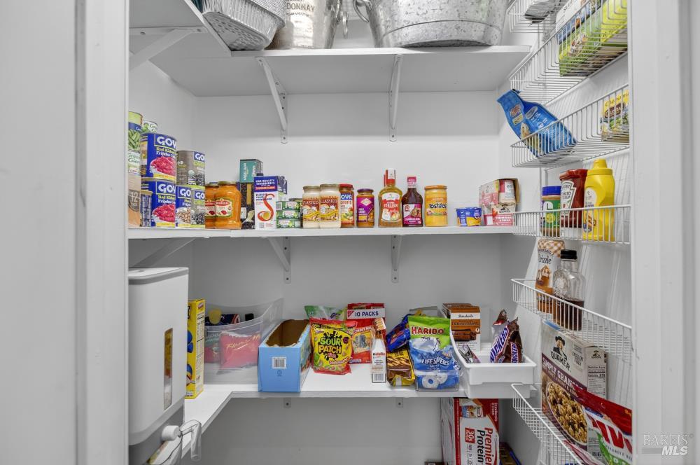 Detail Gallery Image 21 of 62 For 2321 Channing Pl, Fairfield,  CA 94533 - 4 Beds | 2 Baths