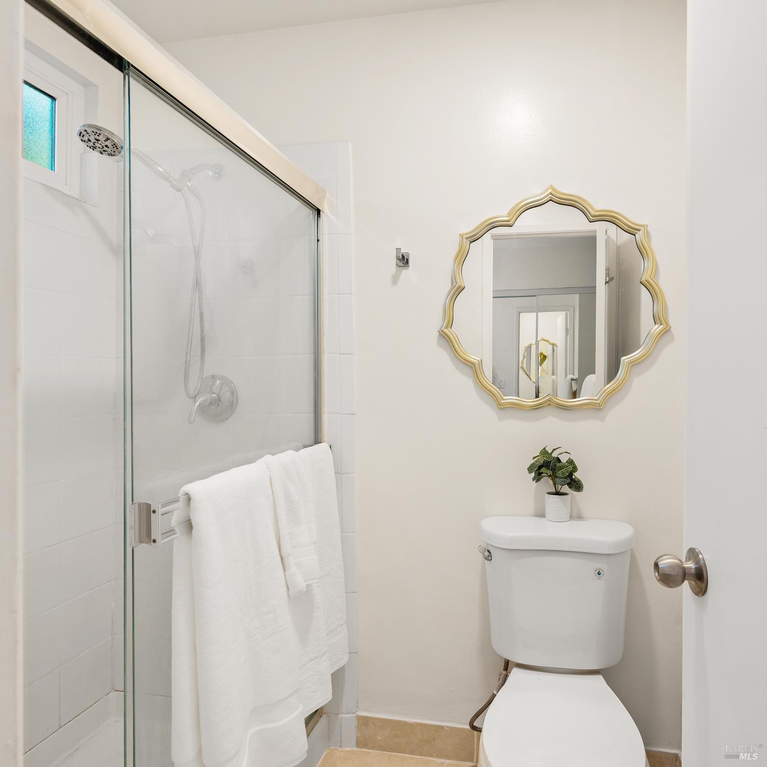 Detail Gallery Image 24 of 35 For 4127 Siskiyou Ave, Santa Rosa,  CA 95405 - 3 Beds | 2 Baths