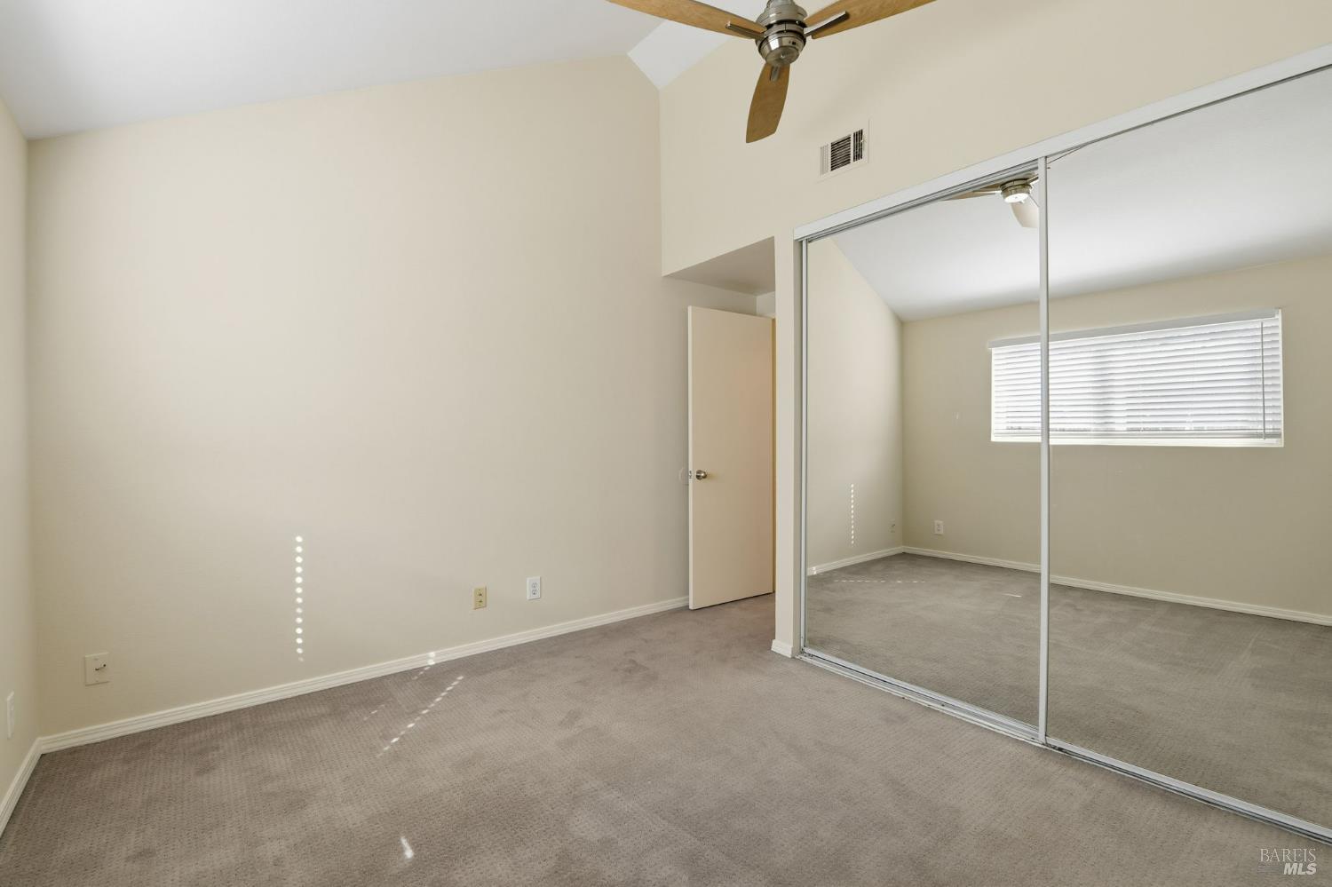 Detail Gallery Image 17 of 27 For 4632 Melody Dr #E,  Concord,  CA 94521 - 2 Beds | 2 Baths