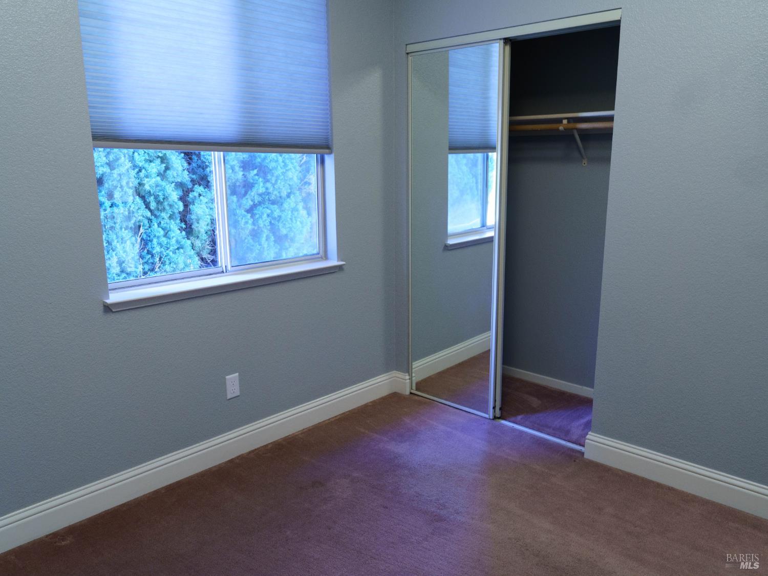 Detail Gallery Image 20 of 26 For 642 White Oak Ln, Vacaville,  CA 95687 - 4 Beds | 2/1 Baths