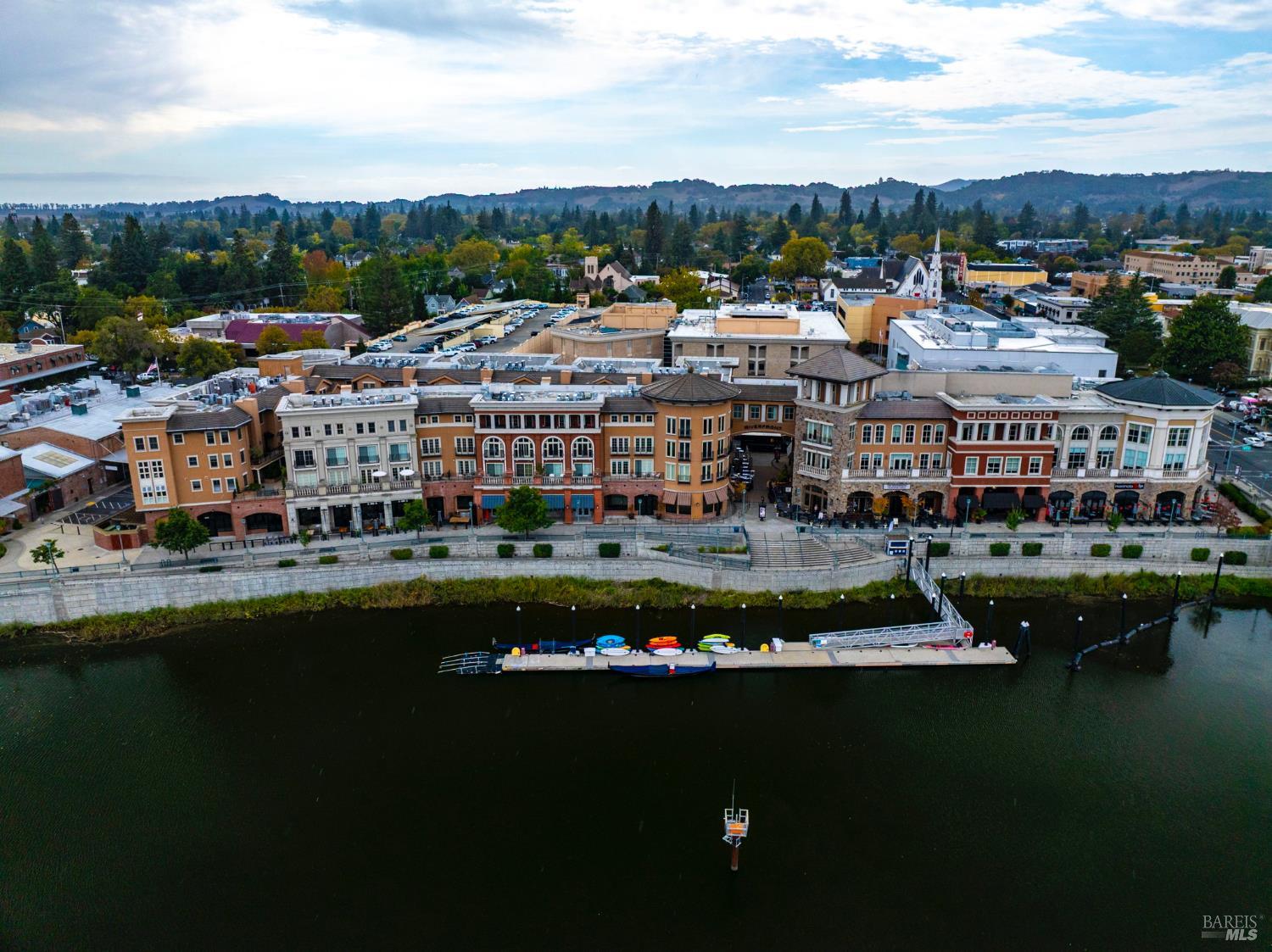 Detail Gallery Image 23 of 26 For 588 Main St #204,  Napa,  CA 94559 - 1 Beds | 1 Baths