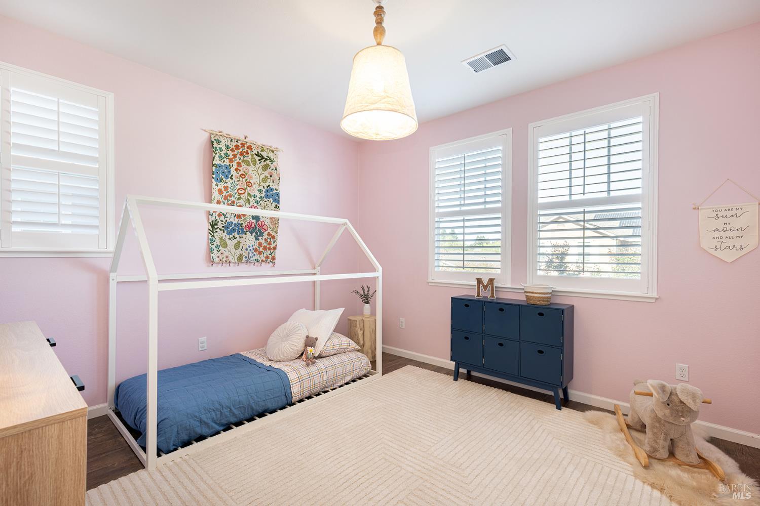 Detail Gallery Image 35 of 49 For 1617 Wildflower Way, Rohnert Park,  CA 94928 - 4 Beds | 2/1 Baths