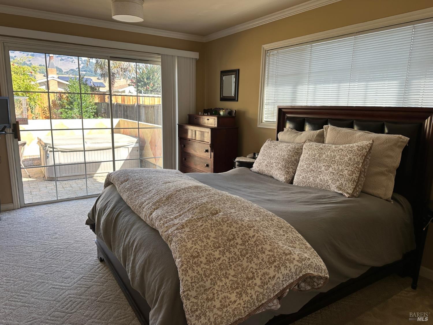 Detail Gallery Image 14 of 45 For 85 San Carlos Way, Novato,  CA 94945 - 4 Beds | 3 Baths