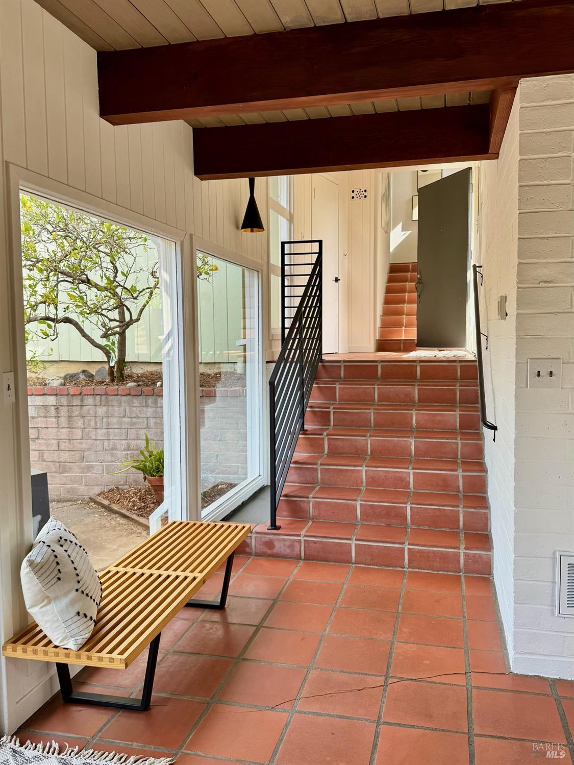 Detail Gallery Image 6 of 54 For 19 Cushing Dr, Mill Valley,  CA 94941 - 4 Beds | 3 Baths