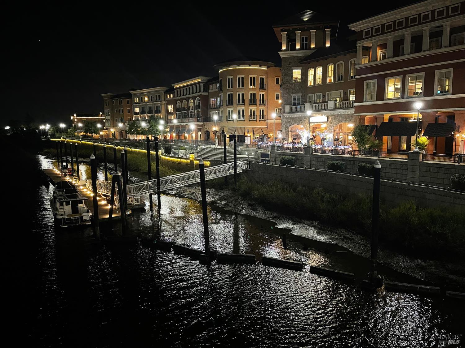 Detail Gallery Image 26 of 26 For 588 Main St #204,  Napa,  CA 94559 - 1 Beds | 1 Baths