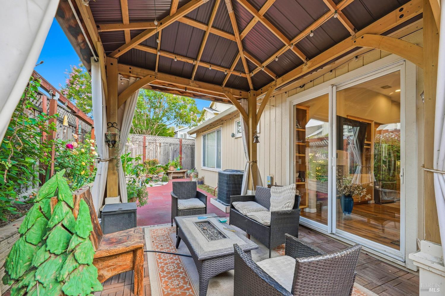 Detail Gallery Image 46 of 59 For 2545 Thistle Creek St, Santa Rosa,  CA 95404 - 3 Beds | 2 Baths