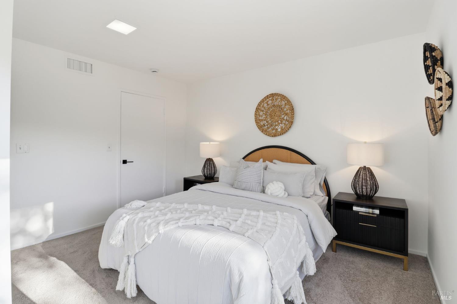 Detail Gallery Image 30 of 54 For 19 Cushing Dr, Mill Valley,  CA 94941 - 4 Beds | 3 Baths