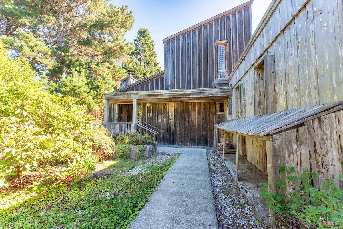 Detail Gallery Image 22 of 34 For 9001 N Highway 1 Unkn, Mendocino,  CA 95460 - 2 Beds | 0 Baths