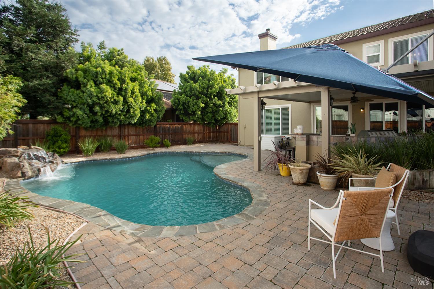 Detail Gallery Image 46 of 68 For 1440 Folsom Downs Cir, Dixon,  CA 95620 - 5 Beds | 3/1 Baths