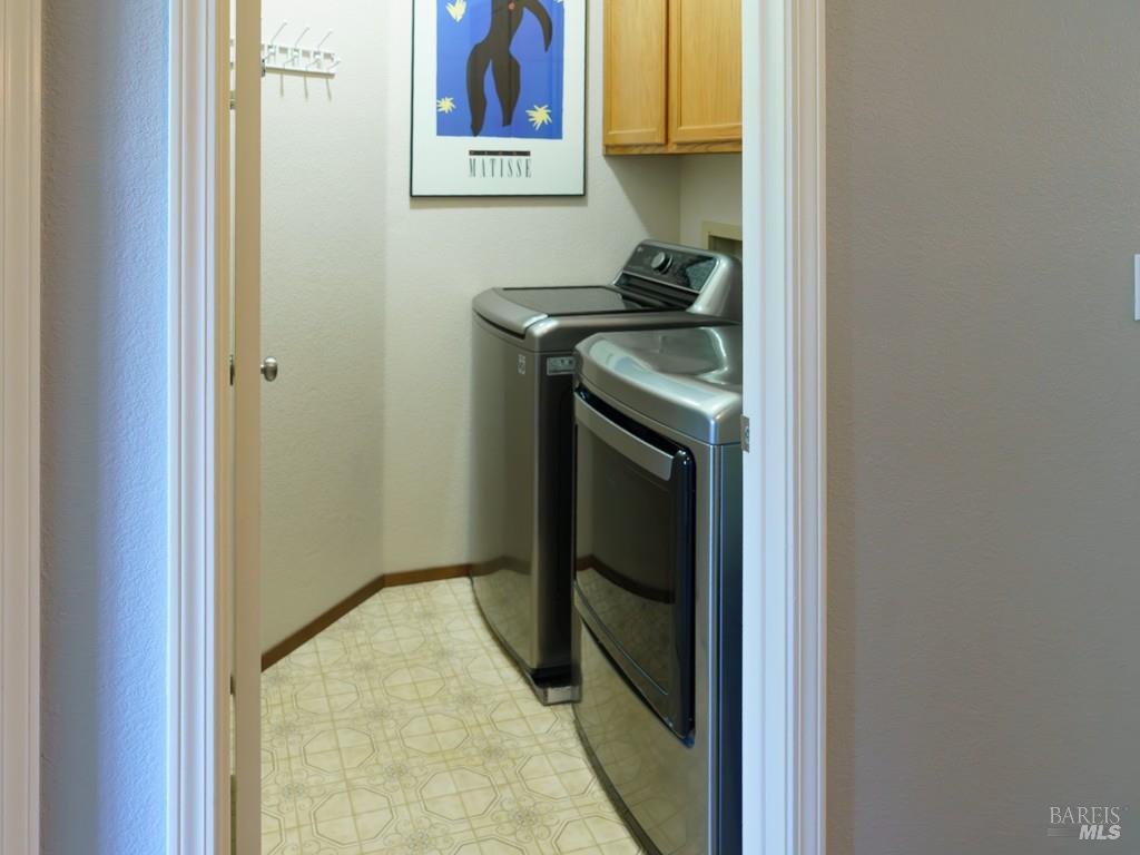 Detail Gallery Image 21 of 26 For 642 White Oak Ln, Vacaville,  CA 95687 - 4 Beds | 2/1 Baths