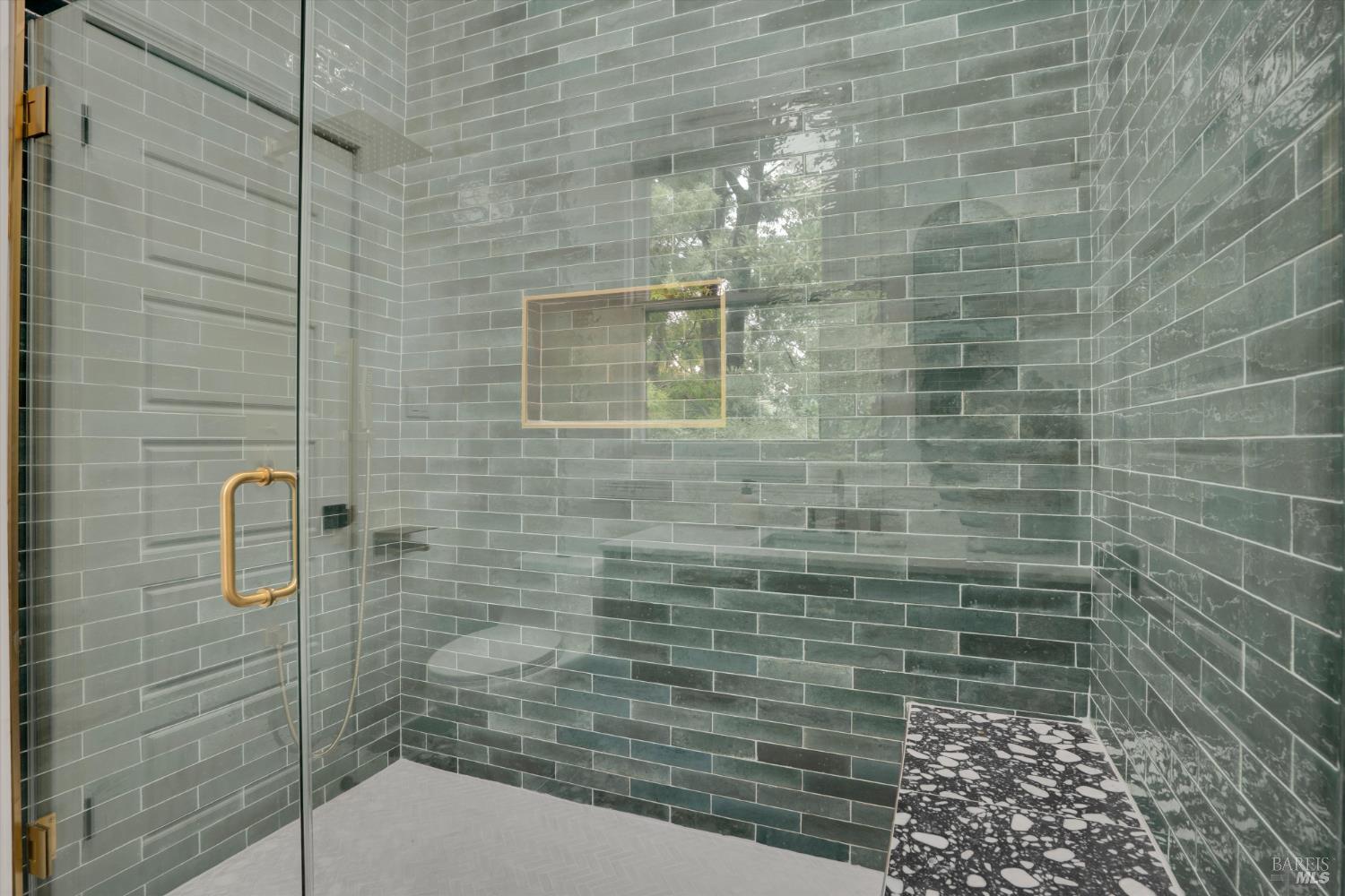 Detail Gallery Image 22 of 57 For 431 Brown St, Napa,  CA 94559 - 5 Beds | 2 Baths