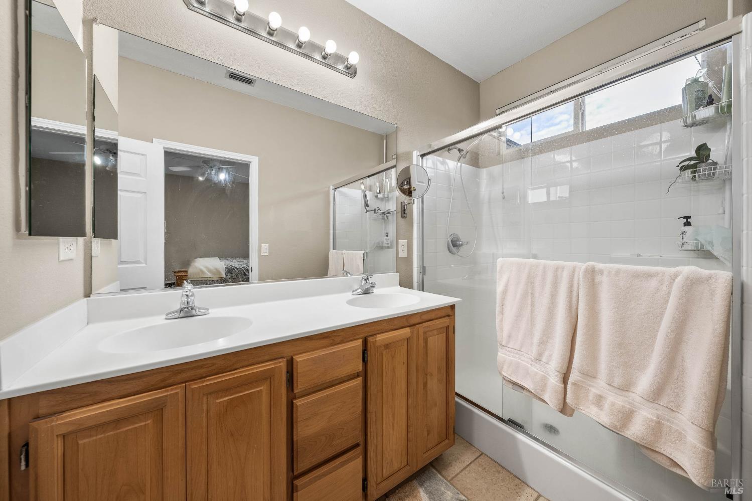 Detail Gallery Image 37 of 59 For 2545 Thistle Creek St, Santa Rosa,  CA 95404 - 3 Beds | 2 Baths